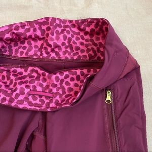 Lululemon Leggings w/ pockets!